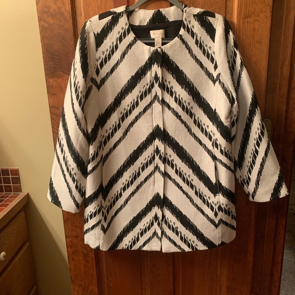 Chico NEW NEVER WORN, Black and Cream Chevron Topper, coat.Size 1 or 8-10 medium - Picture 1 of 5